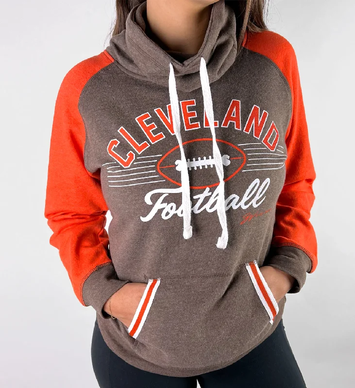 Women's Cleveland Football Orange and Brown Pullover Relaxed Men's Beach