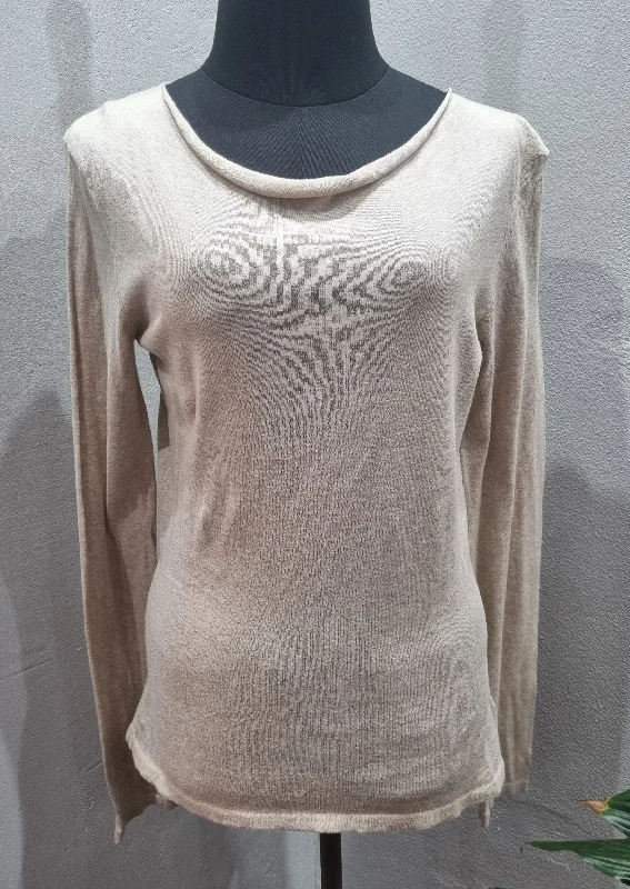 Casual Knit Top (14/38) Unique Men's Patch