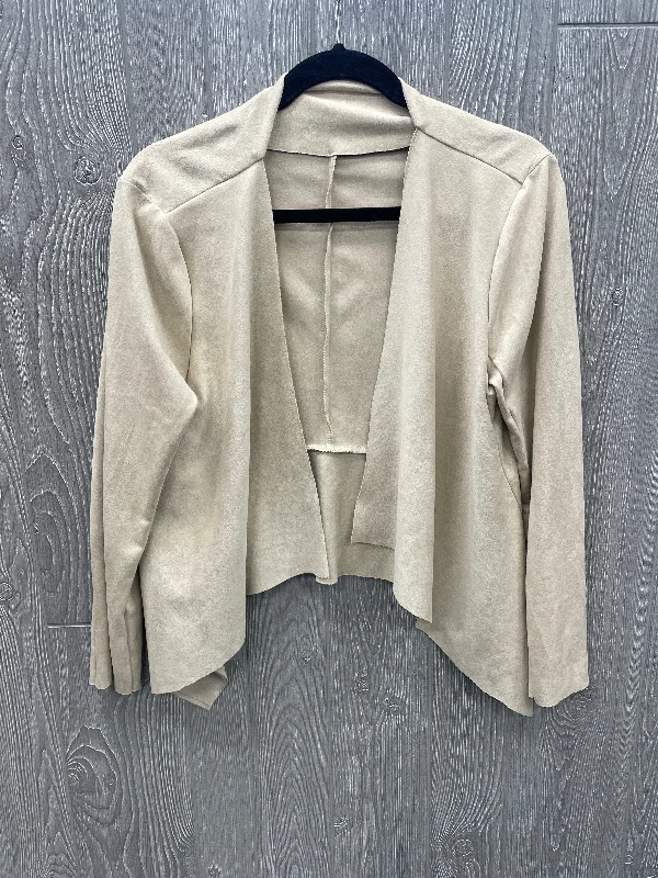 Blazer By Clothes Mentor In Tan, Size: S Sporty Men's Athleisure 